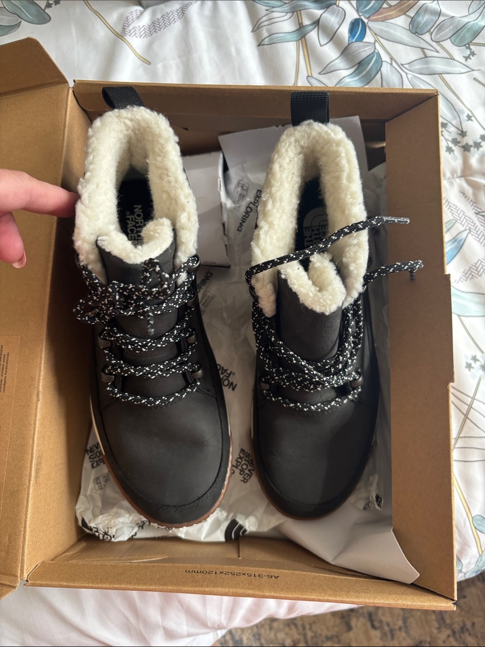 The North Face Black and White Women's Sierra Mid Lace WP Box Label